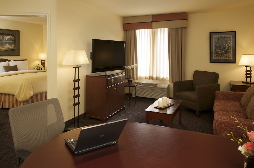 Larkspur Landing Bellevue - An All-Suite Hotel 22/36