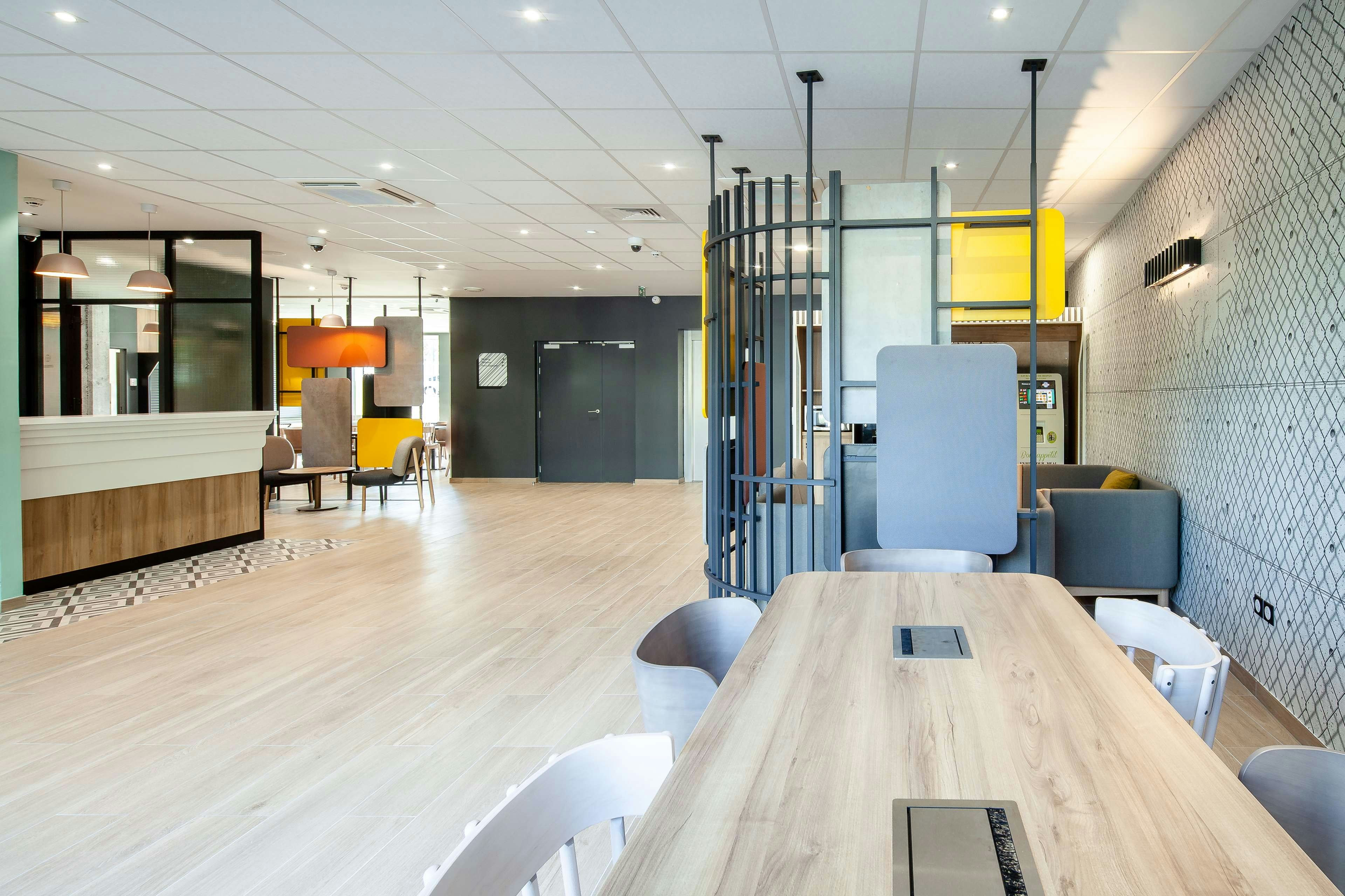 B&B HOTEL Saint Denis Porte de Paris 23/31