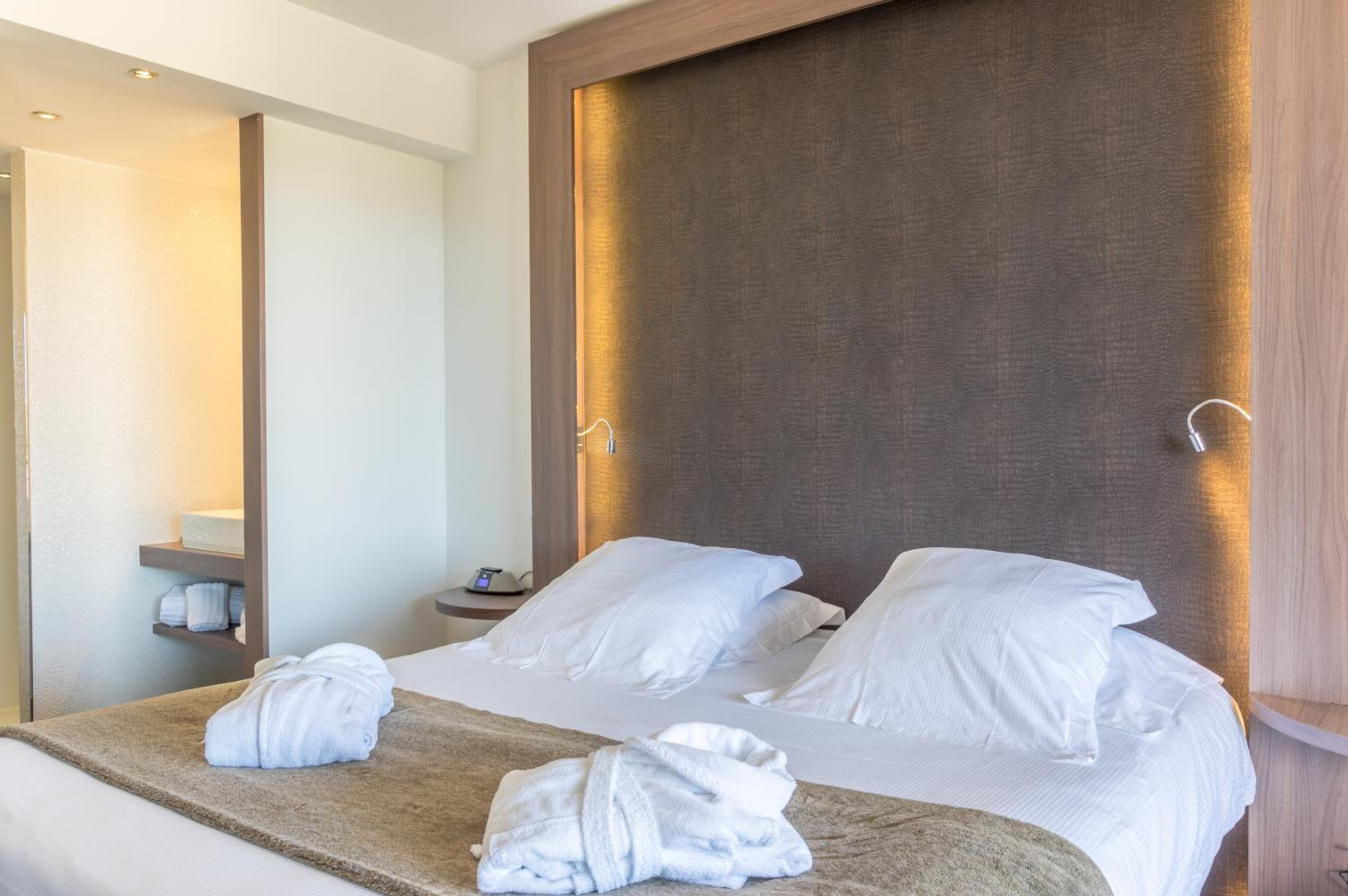 غرفة بسرير مزدوج لذوي الإعاقة، Oz Apos Inn Hotel 3/7