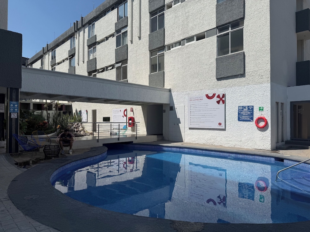 Hotel Las Pergolas 61/68