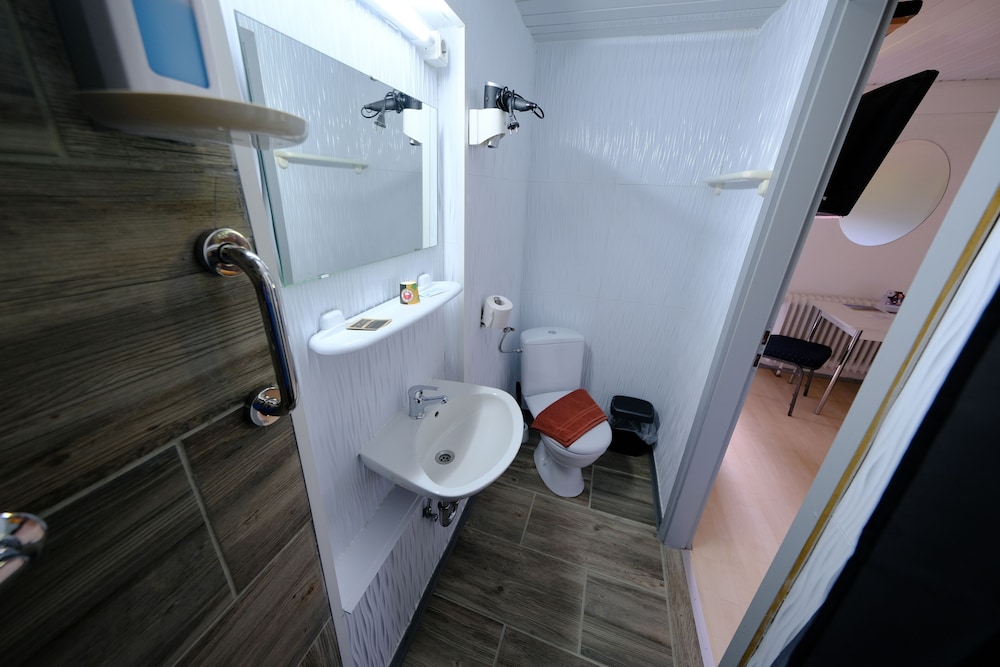 B+B Hotel Sonnenmatte Near Badeparadies 50/50