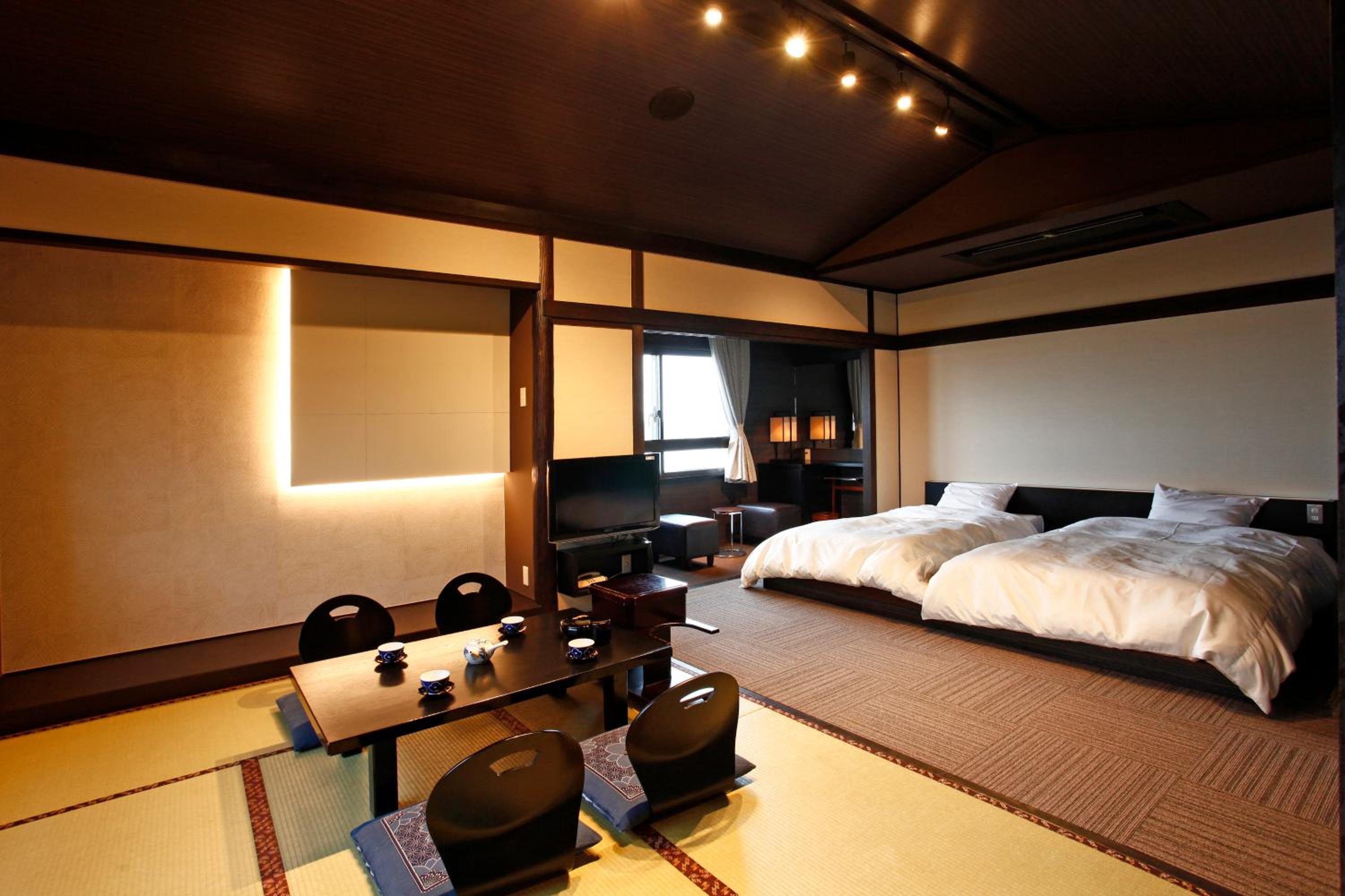 Hotel Shosenkaku Romankan 11/50