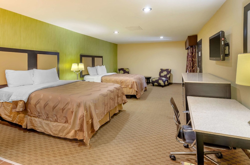 Quality Inn Covington Downtown 10/33