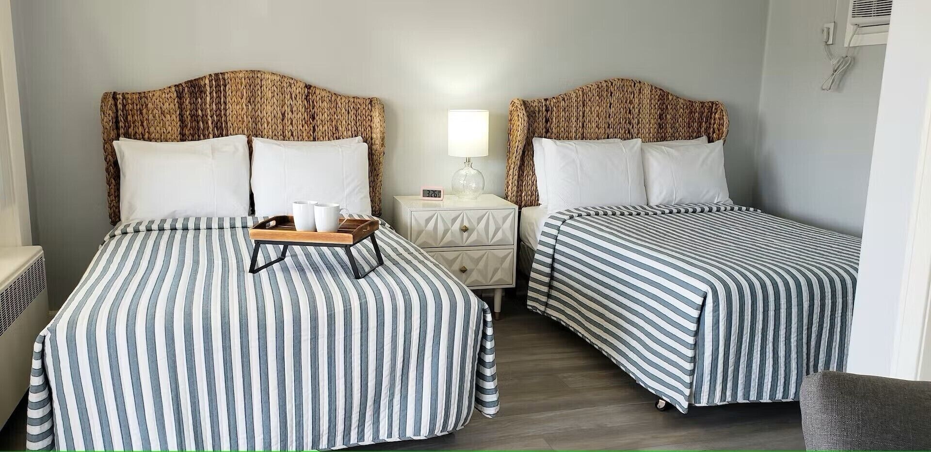 Standard, Single, 2 Queen Beds