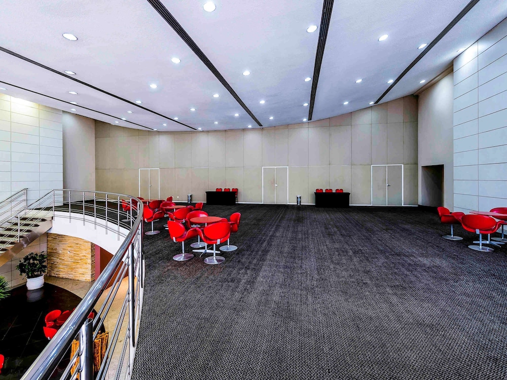 Grand Mercure Belem do Para 68/73