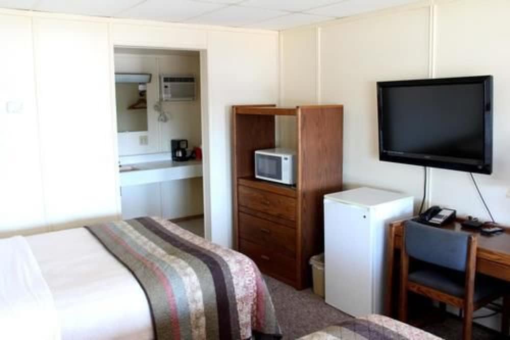 Lakeshor Motor Inn 9/42