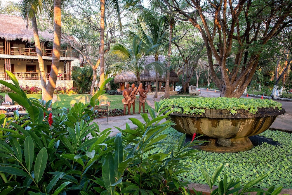 The Lodge At Uxmal 46/50