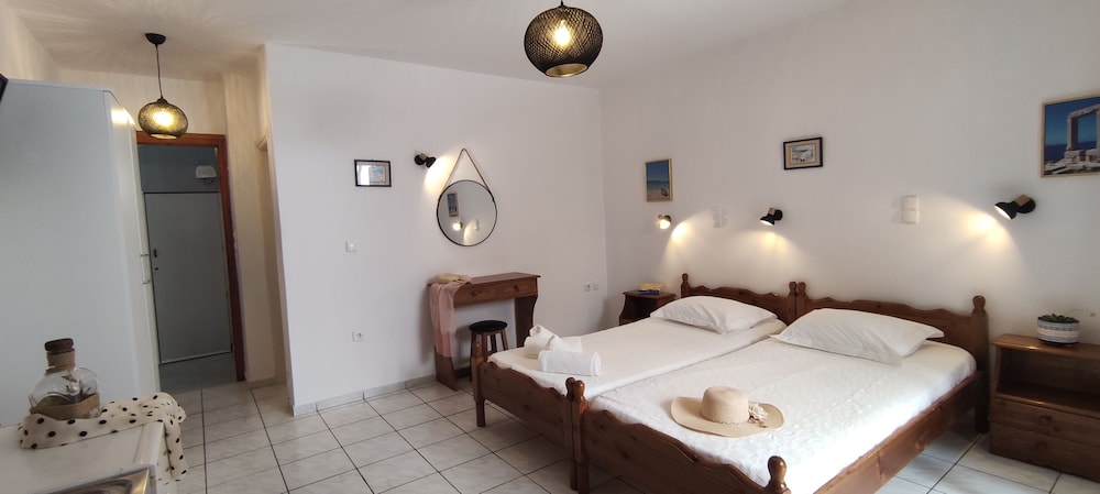 Kapetanos Rooms 14/50