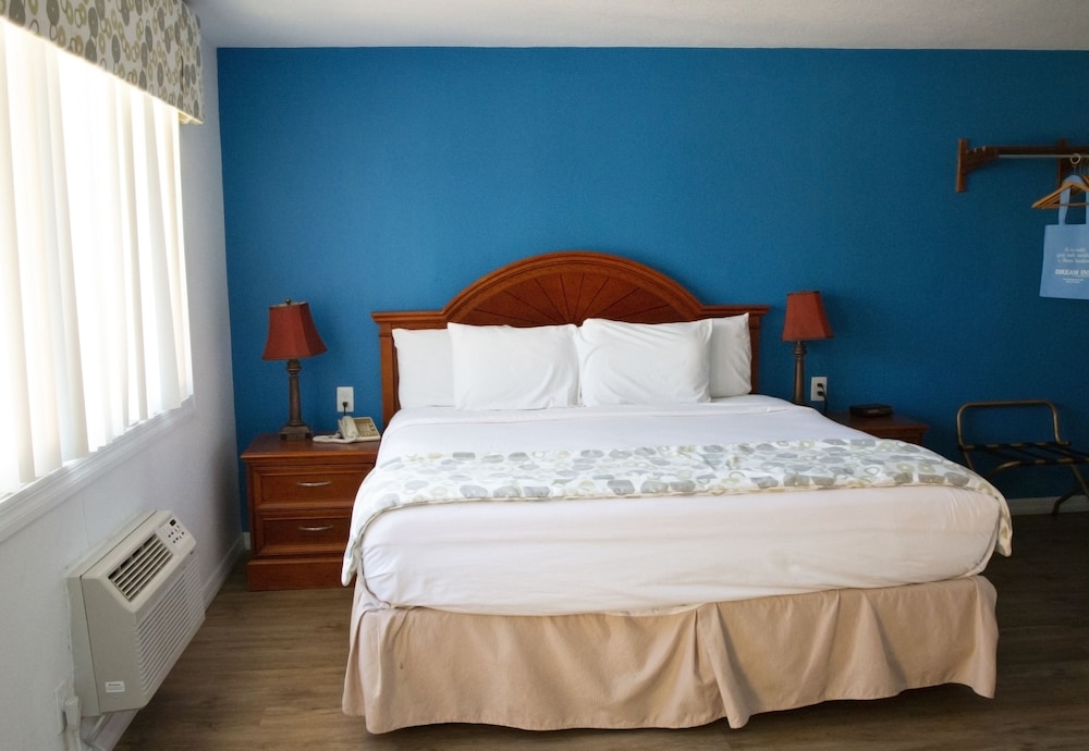 Dream Inn 9/69