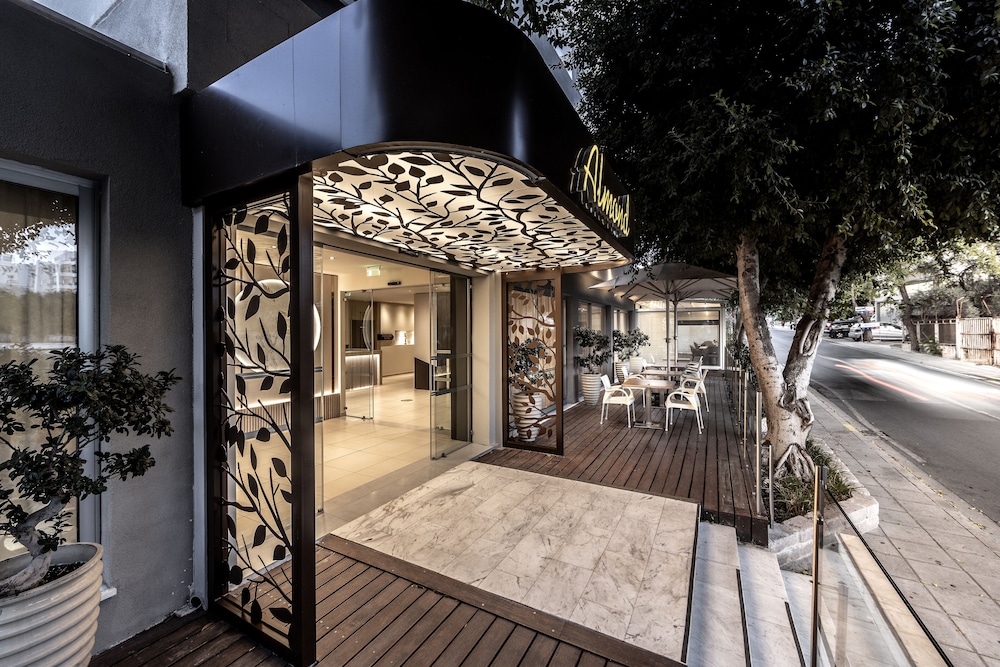 ALMOND BUSINESS SUITES 30/64