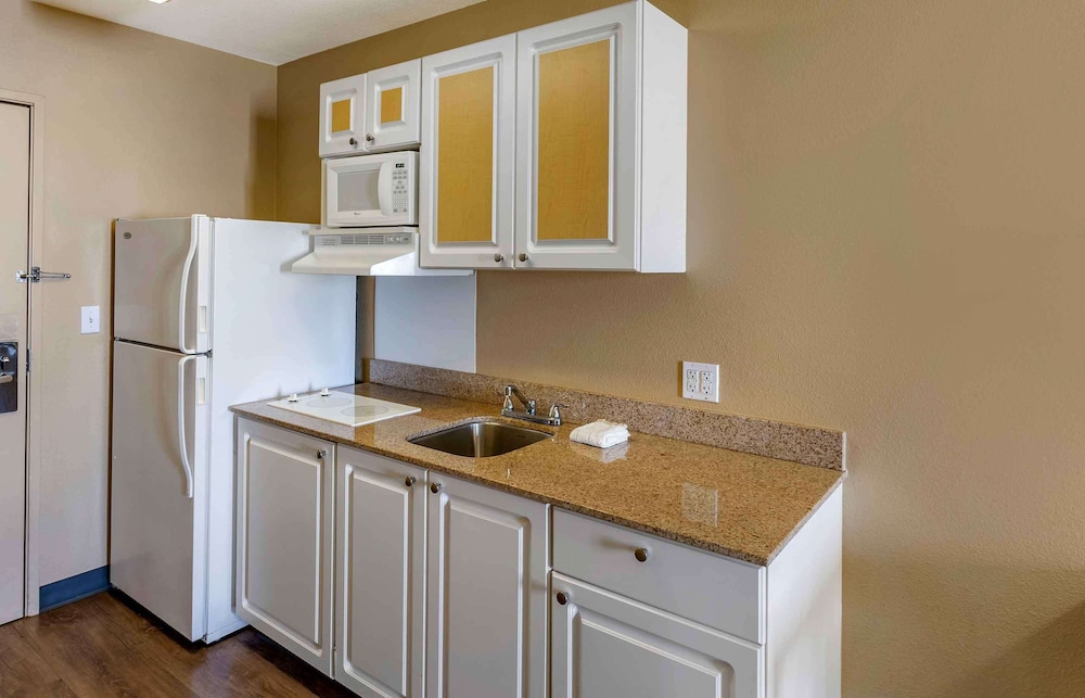 Extended Stay America San Rafael - Francisco Boulevard East 56/57