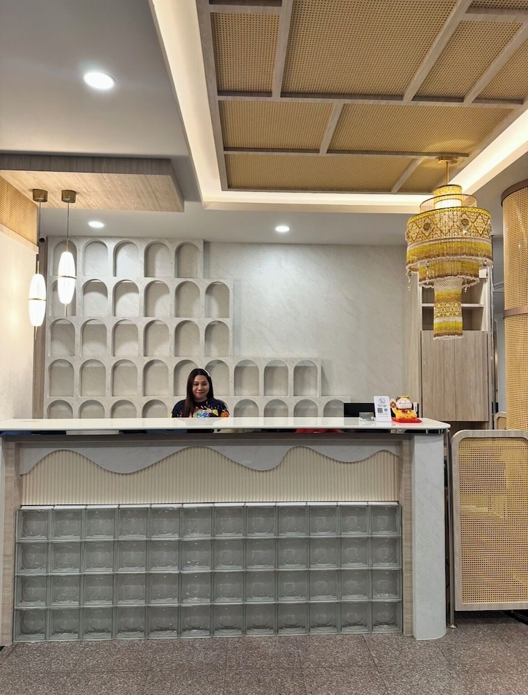 Hatyai Merridian Hotel 12/53
