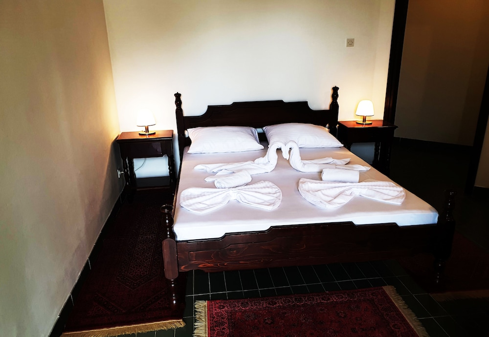 Montenegrina Hotel and SPA 24/36