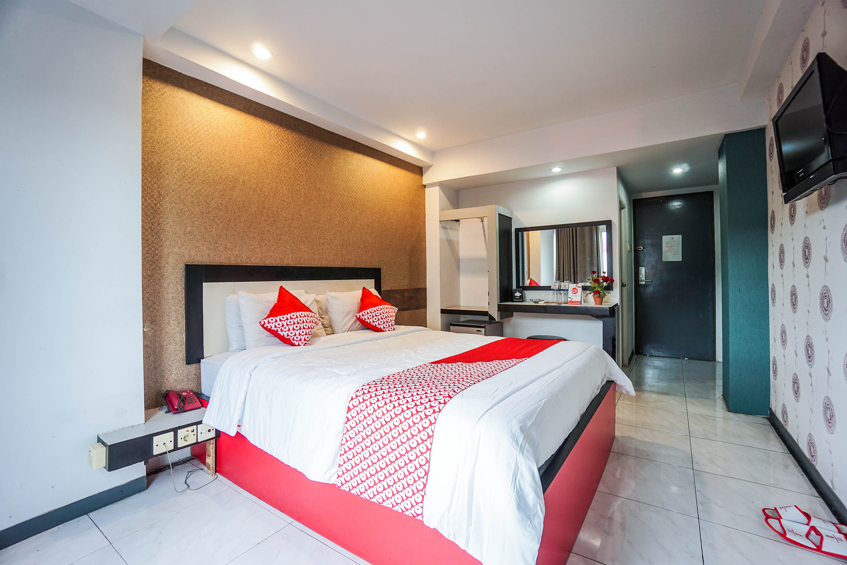 Prince Boulevard Hotel 25/42