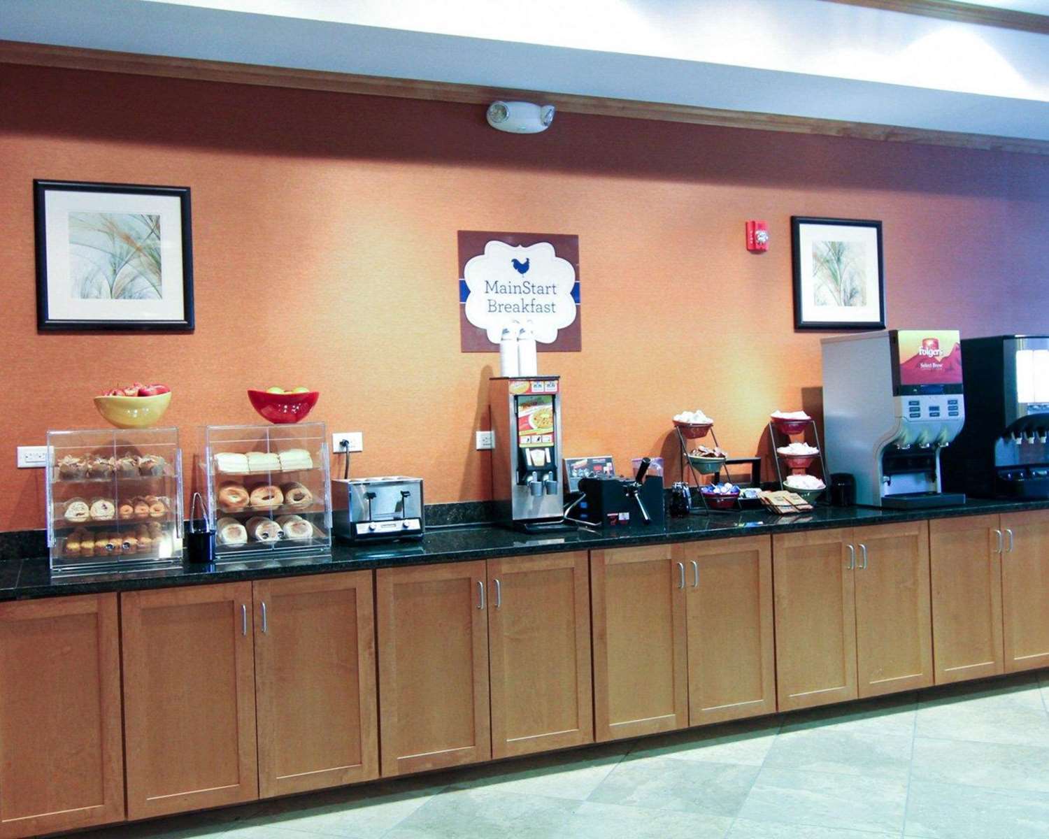 Mainstay Suites Tioga 7/47