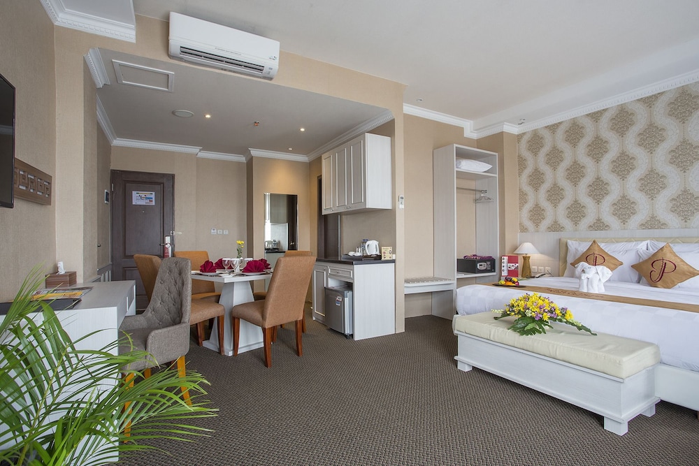 Prima In Hotel Malioboro 14/56