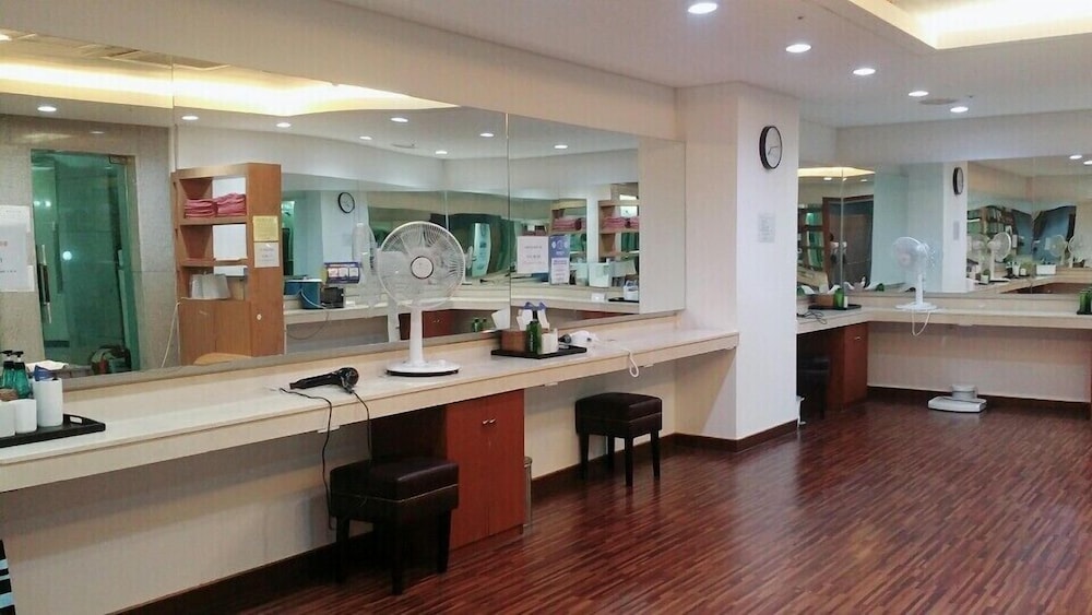 Mudeung Park Resort & Hotel 32/43