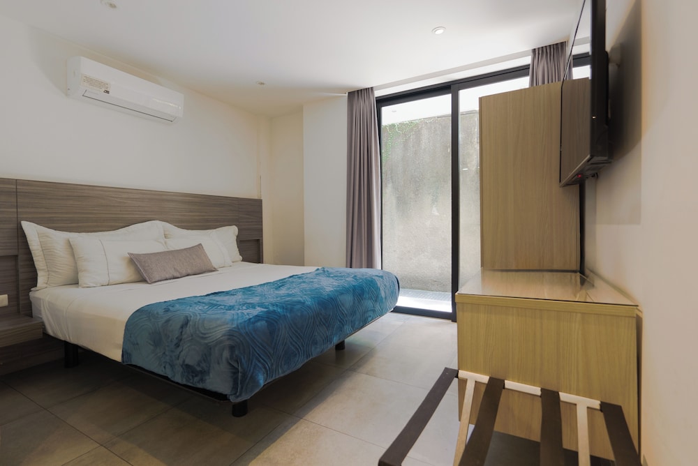 Hotel Antope 15/55