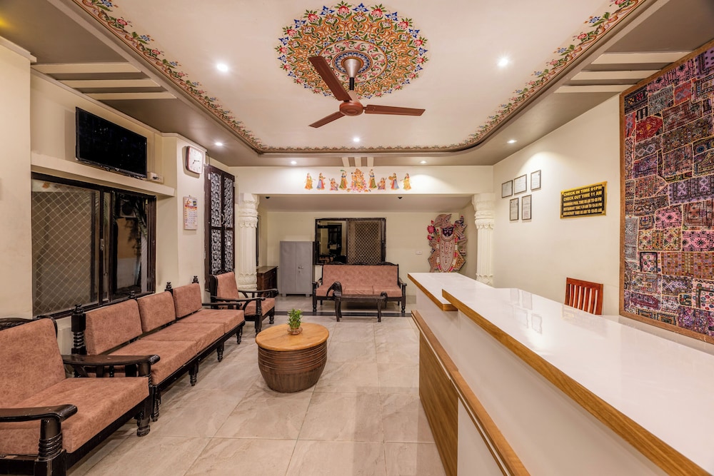 THE COUNTRY SIDE RESORT 27/48