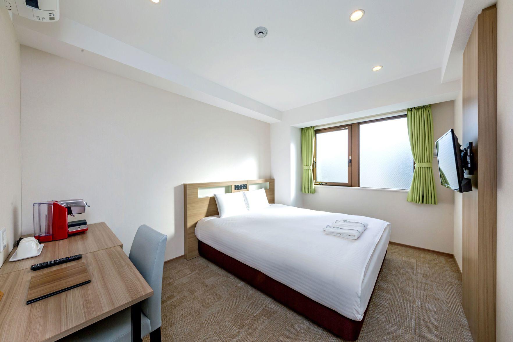 Room, Double Bed