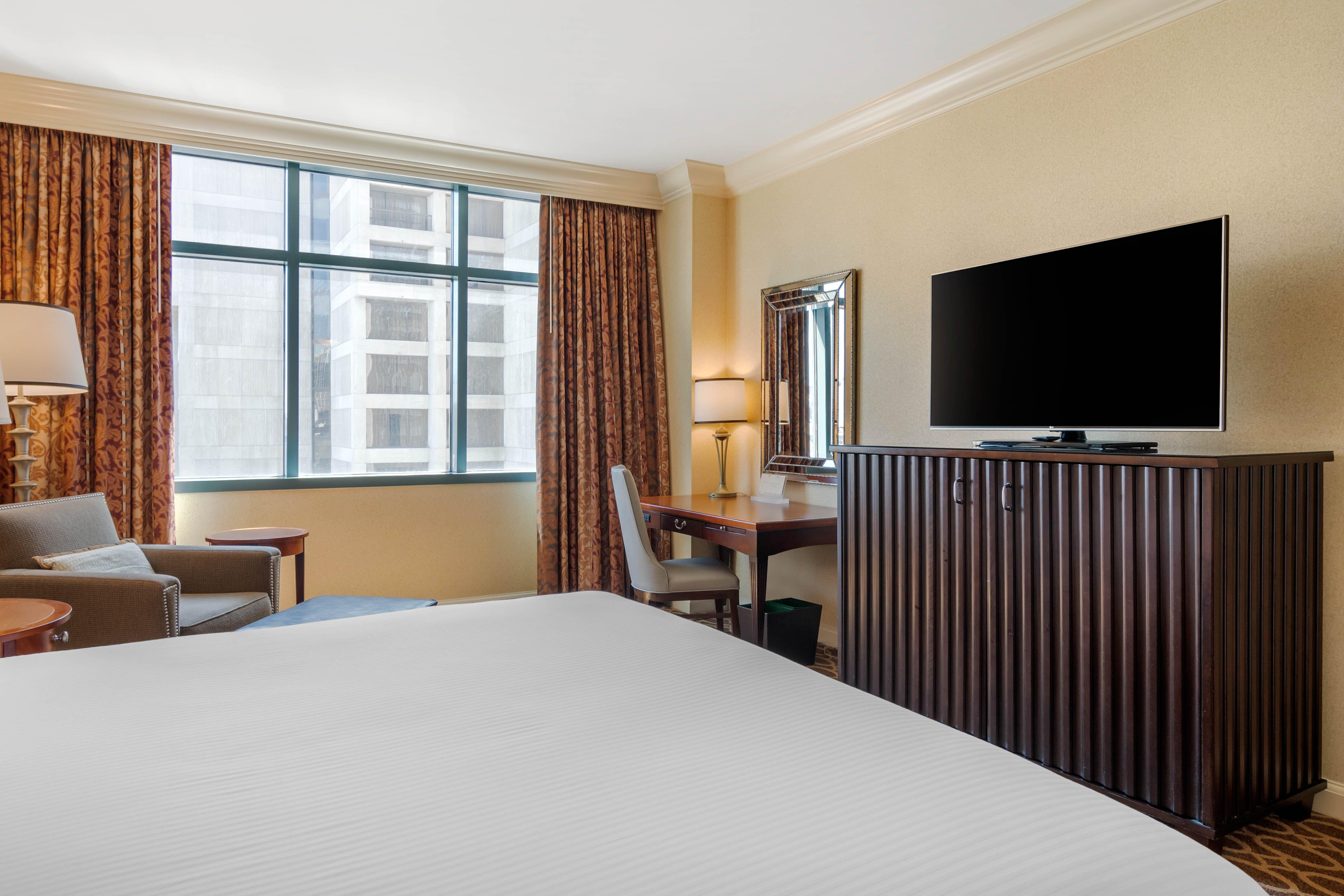 Deluxe, King Bed, North Tower