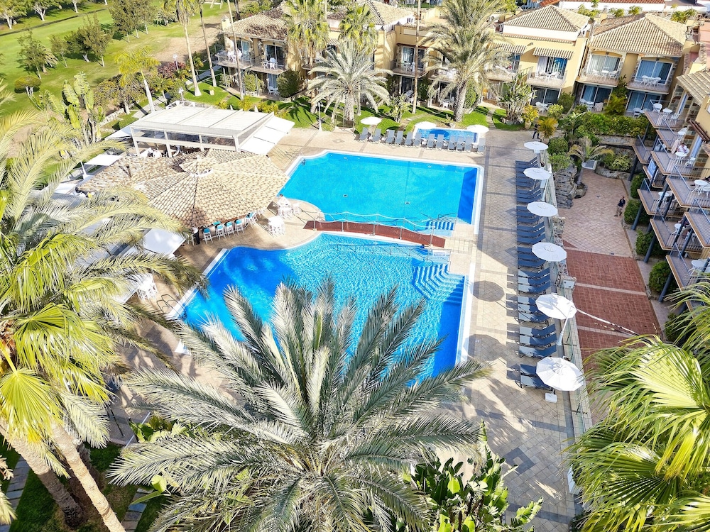 Bull Vital Suites & Spa Boutique Hotel 43/46