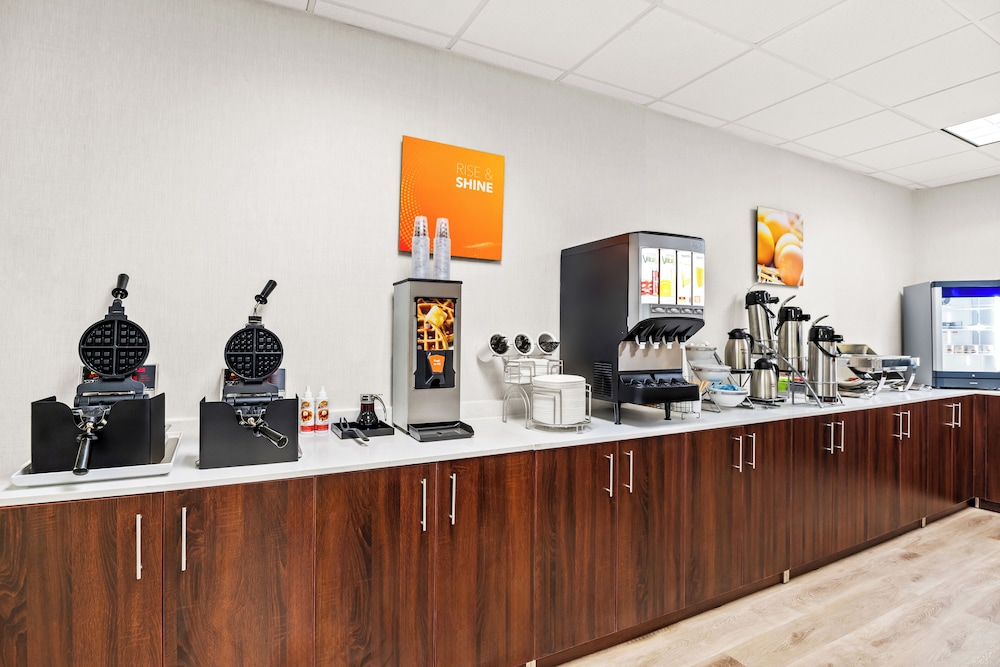 Comfort Inn & Suites Prince George - Fort Lee 5/60