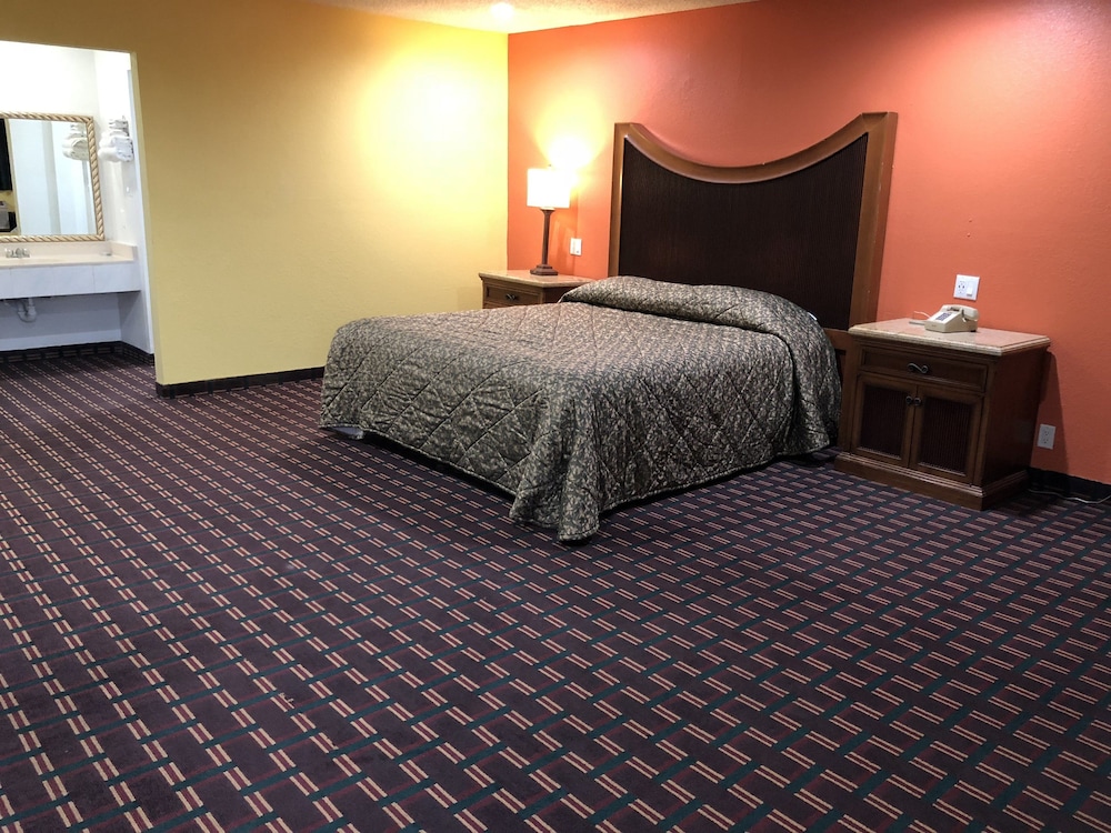 Los Angeles Inn & Suites - Lax 37/58