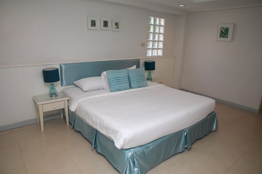 Murraya Residence 16/79