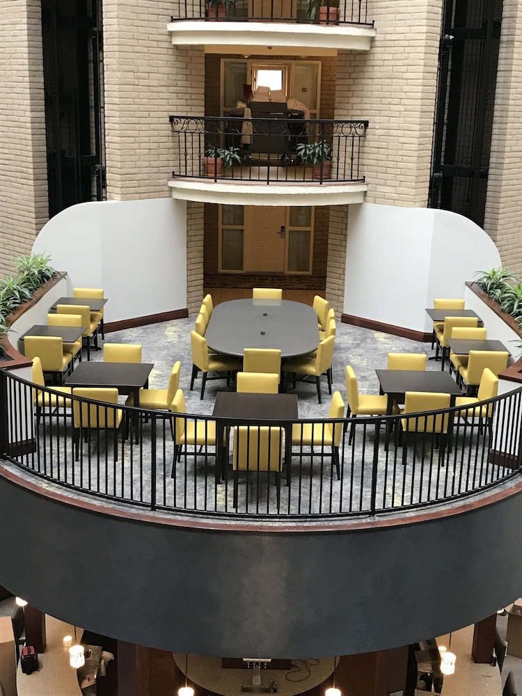 Embassy Suites By Hilton Dallas Park Central Area 32/45