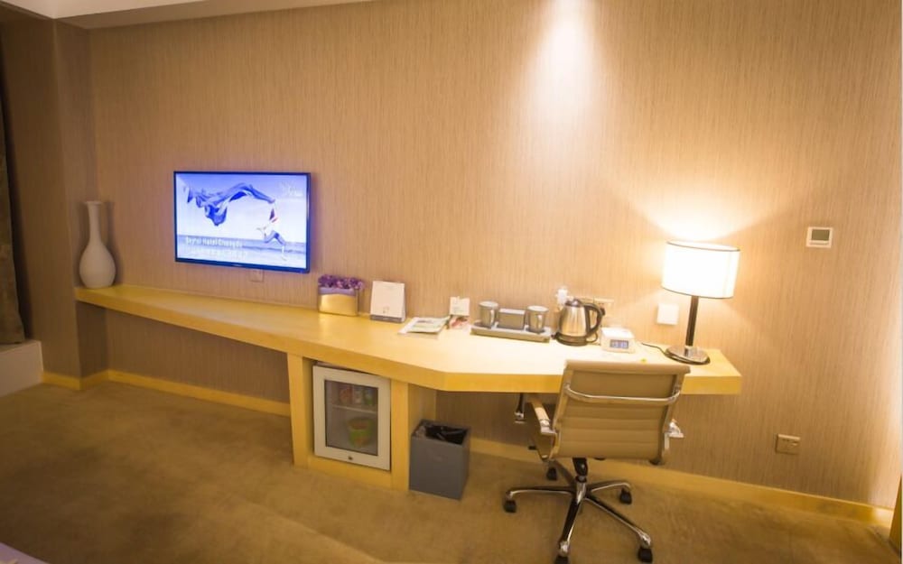 Skytel Hotel Chengdu 61/65