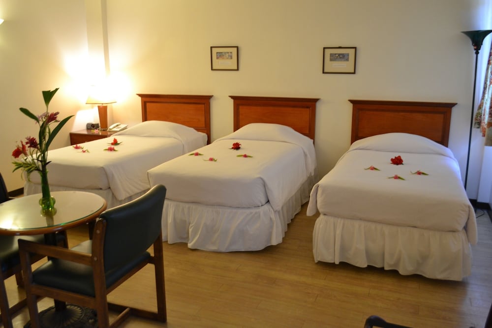West Plaza Hotel Malakal 13/40