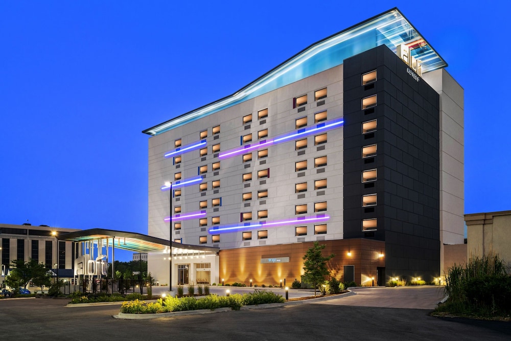 Aloft Chicago Schaumburg 1/32