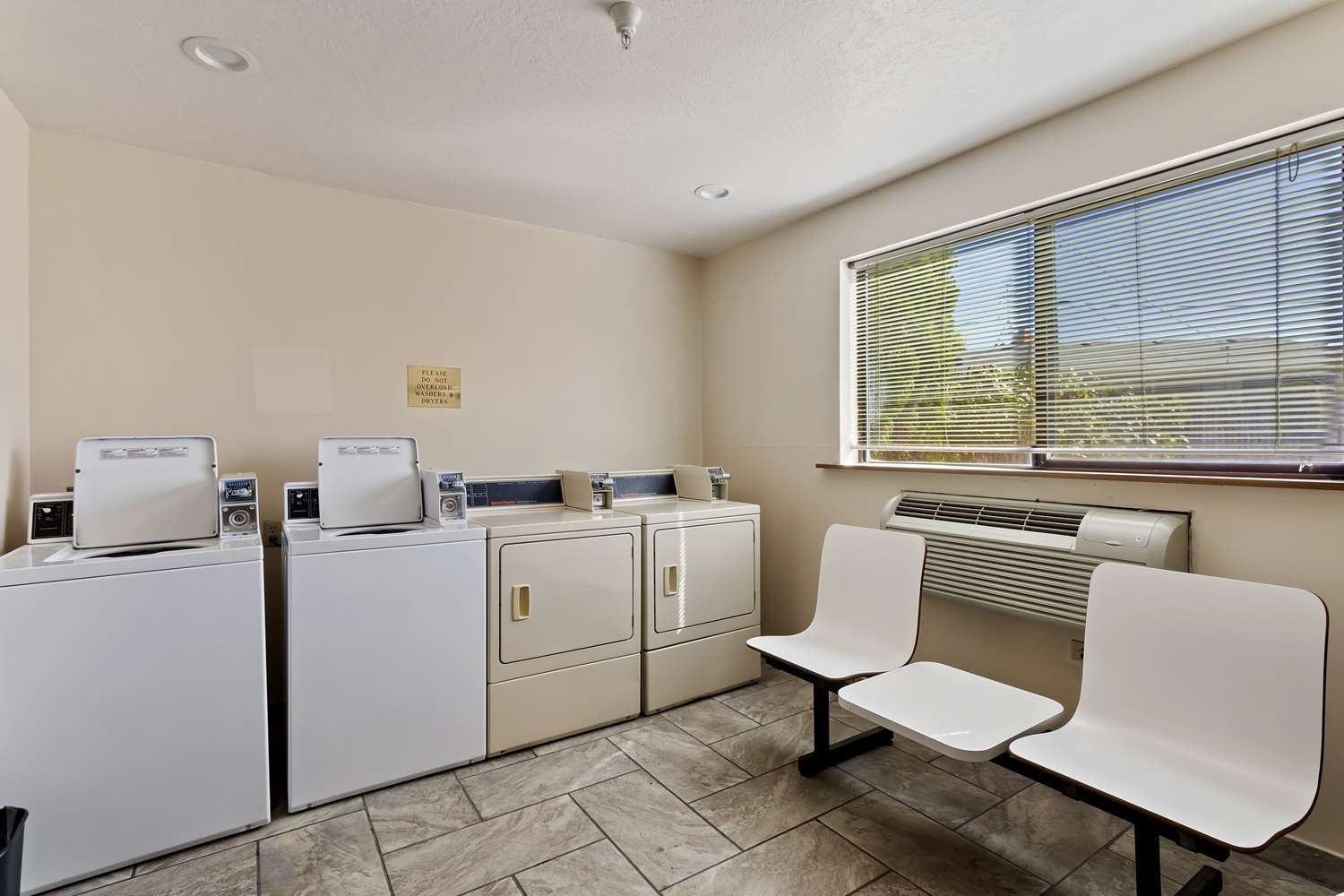 Surestay Hotel By Best Western Twin Falls 26/28