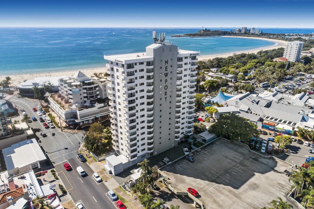 Newport Mooloolaba 23/76