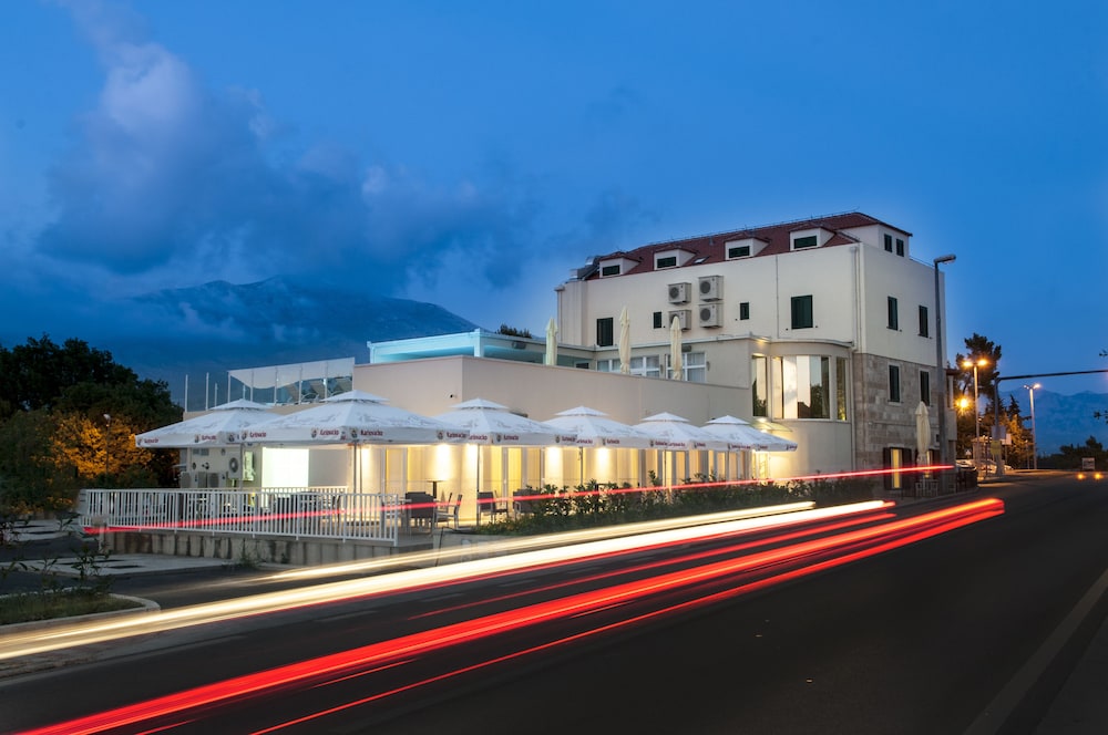 Hotel Konavle 4/71