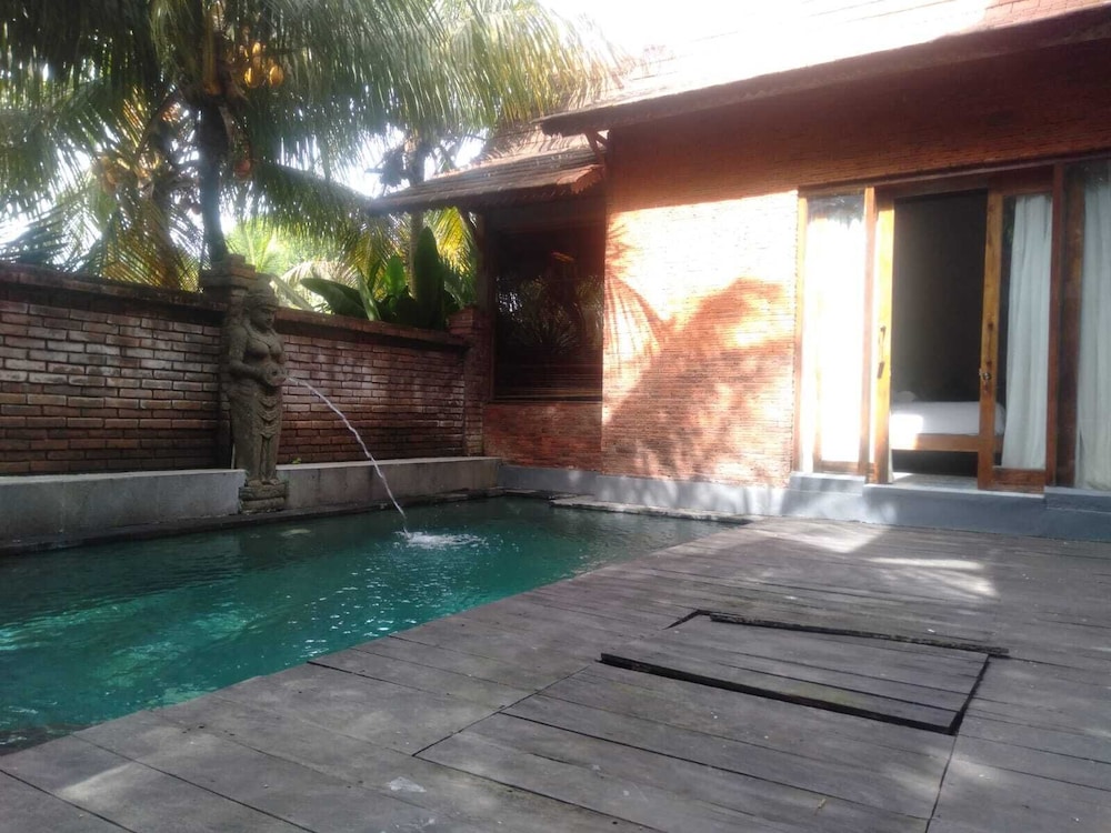 Suarti Boutique Village 24/50