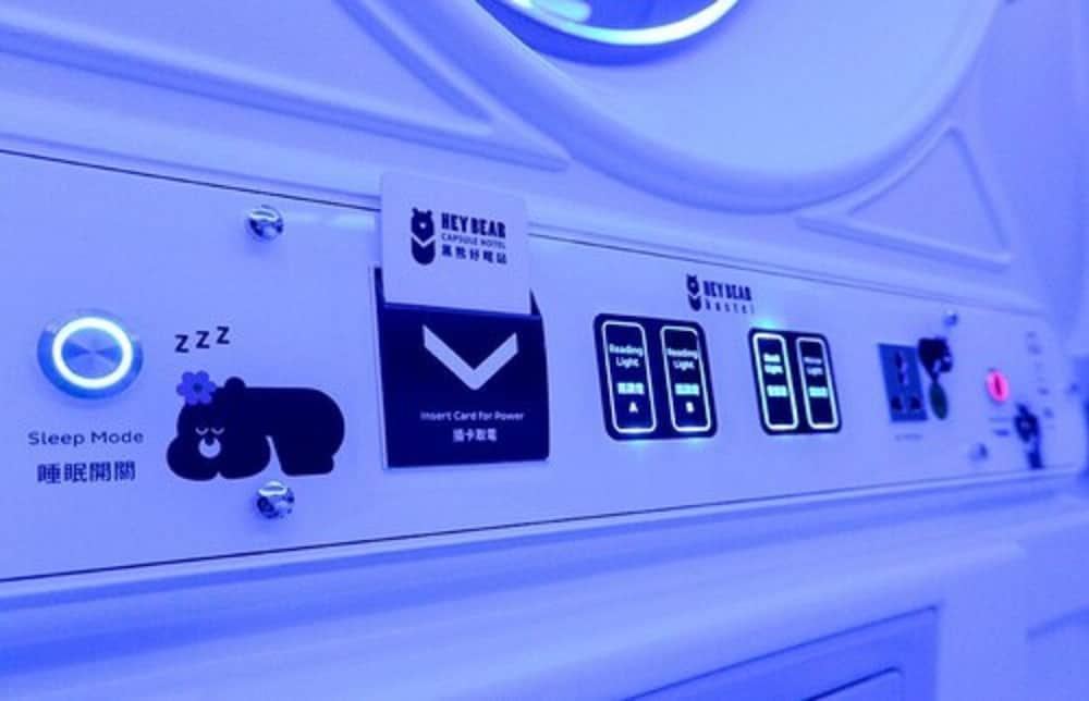 Heybear Capsule Hotel 17/50