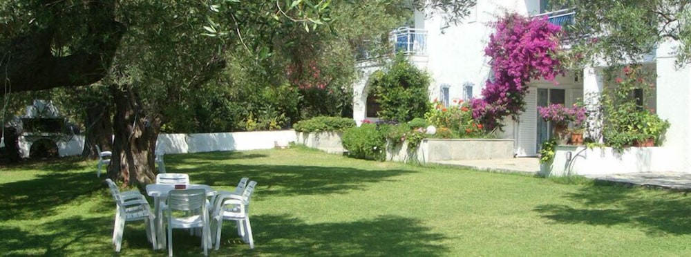 Xenios Faros Apartments 27/36