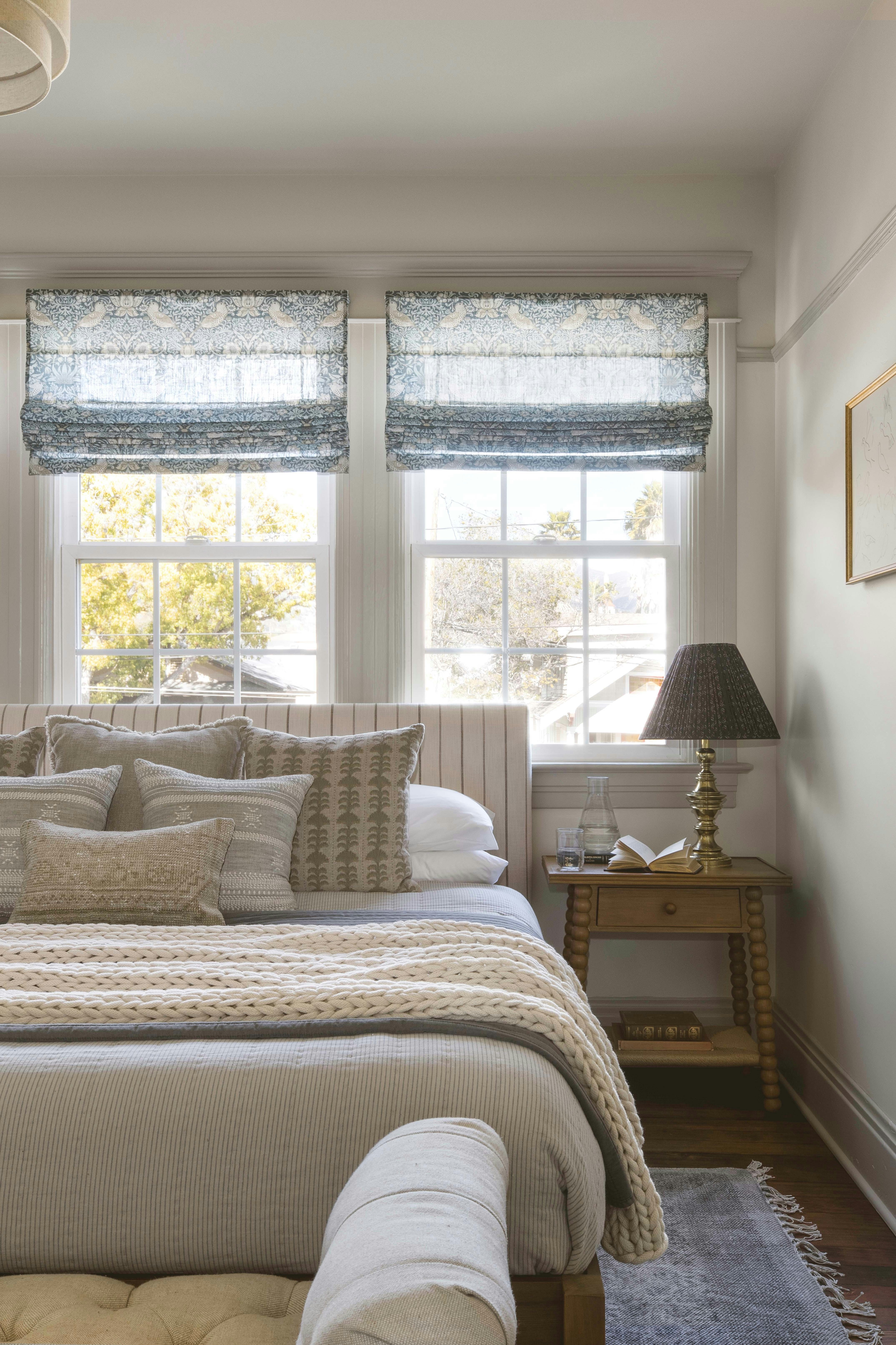 A White Jasmine Inn 10/37