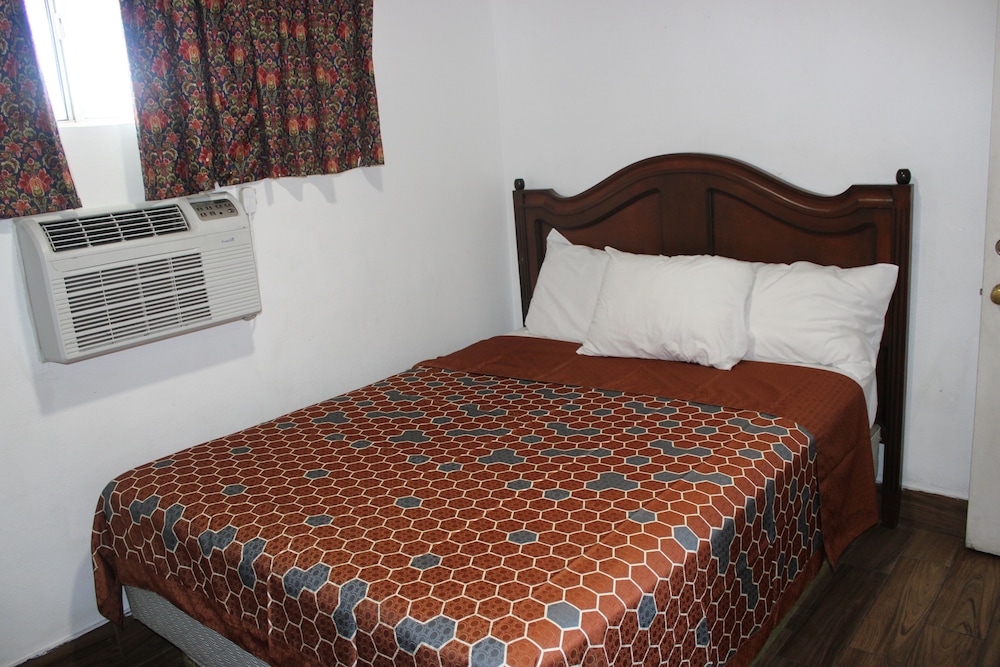 City Center Motel 24/68