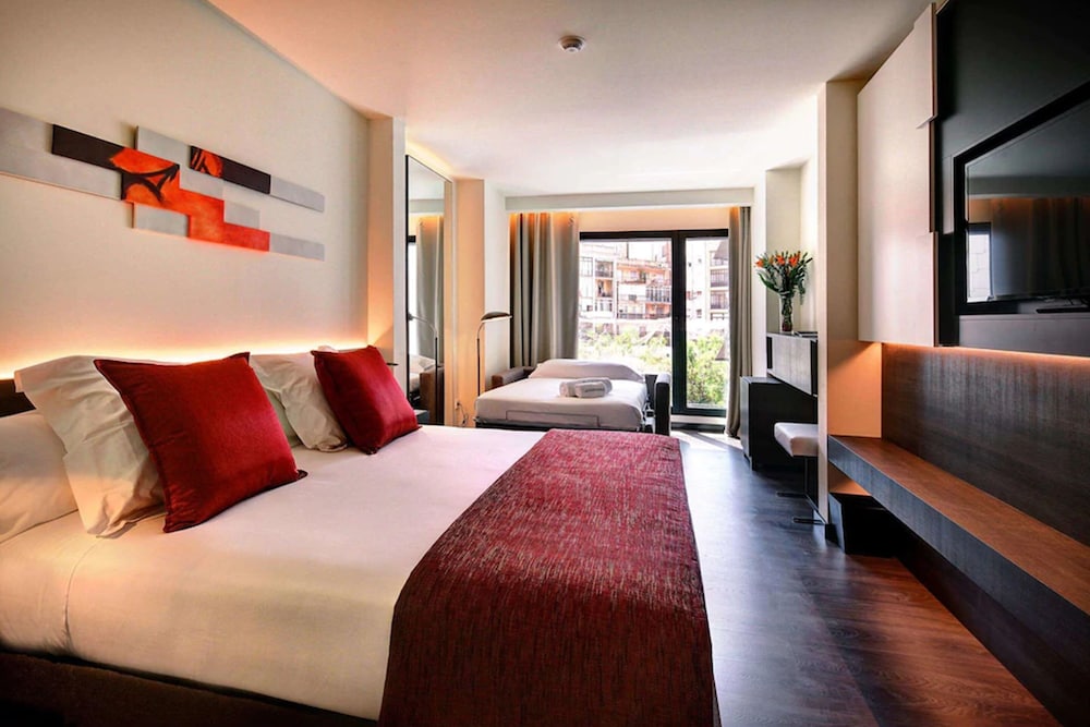 OLIVIA BALMES HOTEL 16/67