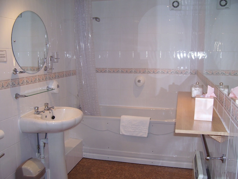 The Royal Bridlington 34/36