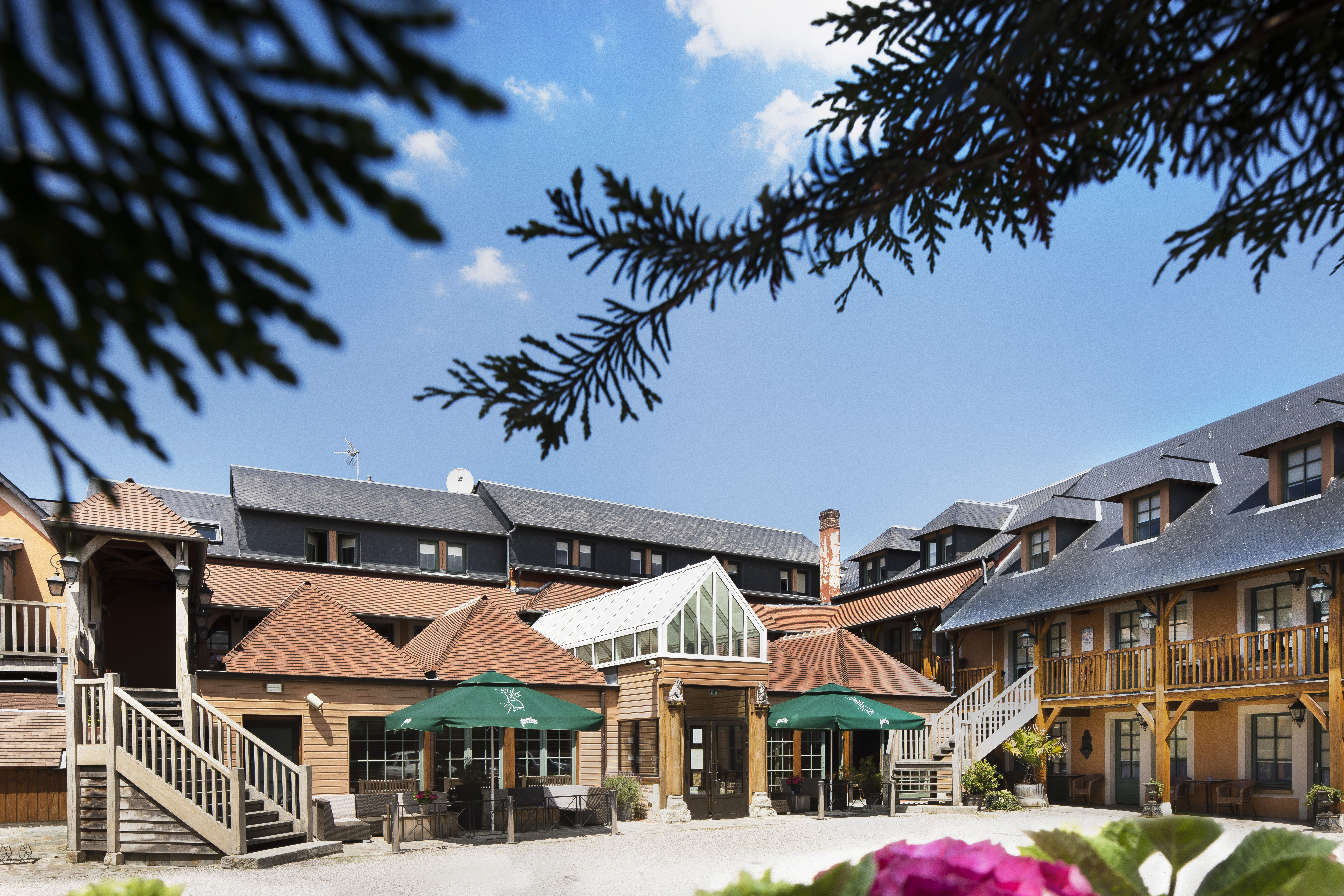 Hotel Spa Le Lion D Or 2/41