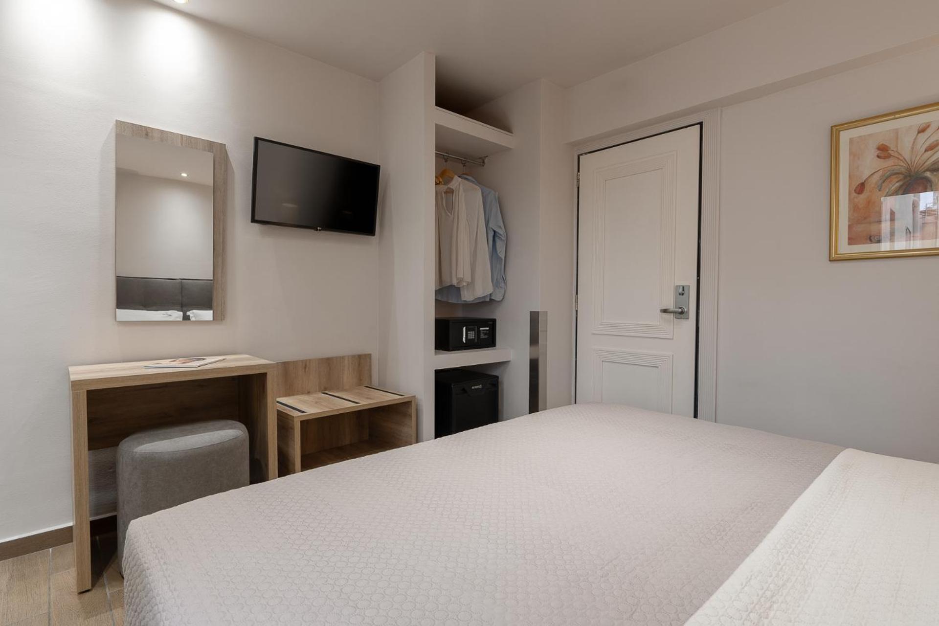 غرفة اقتصادية بسرير مزدوج أو سريرين منفصلين، Piraeus City Hotel 4/7