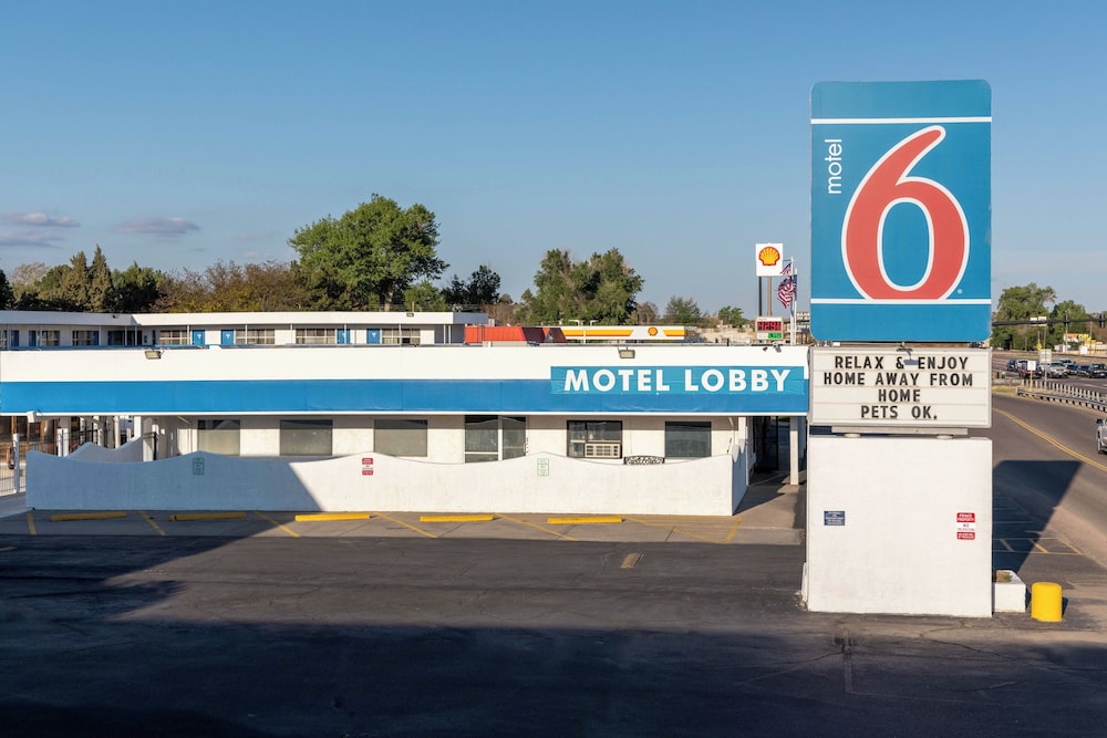 Motel6 Canon City, CO 9/64