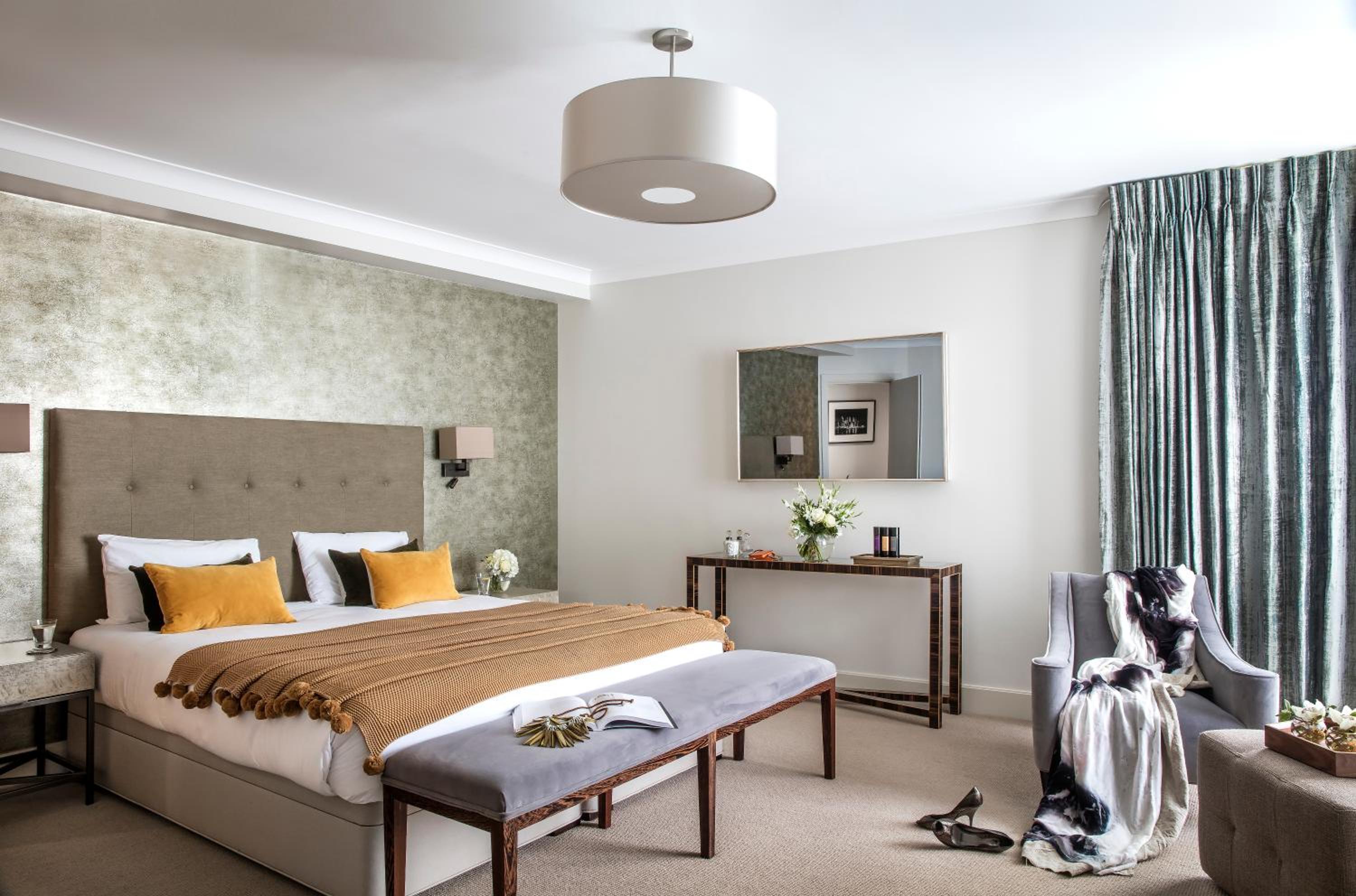 4 Bedrooms, Apartment