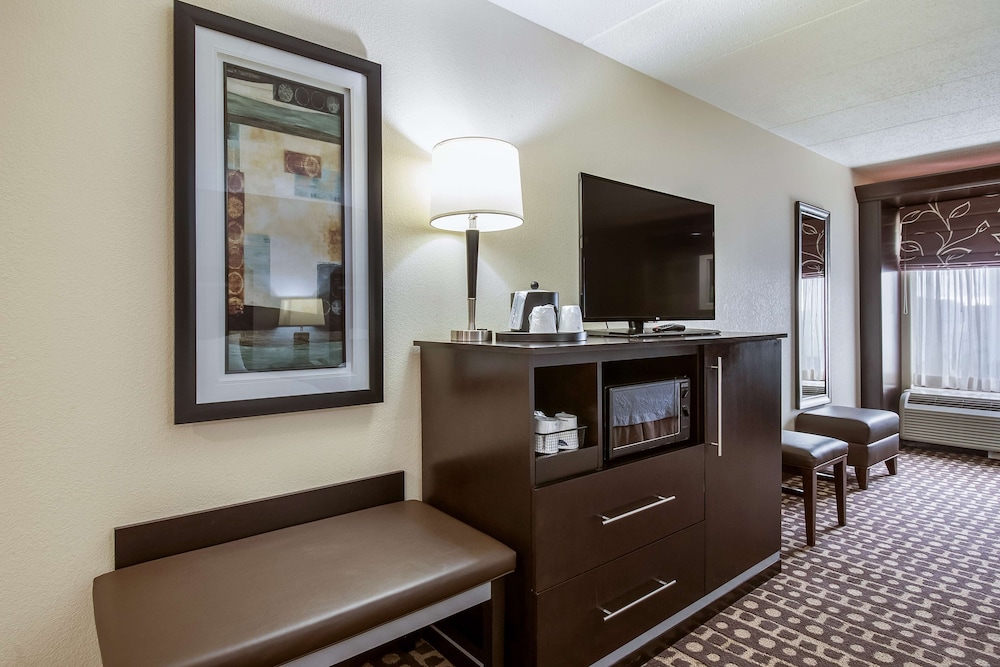 Hampton Inn Columbus West 26/45