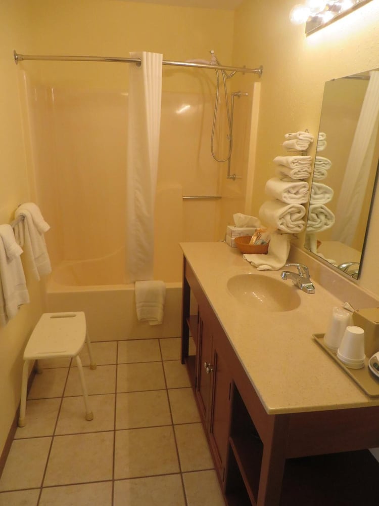 Honeysuckle Inn - Mountain View 47/50