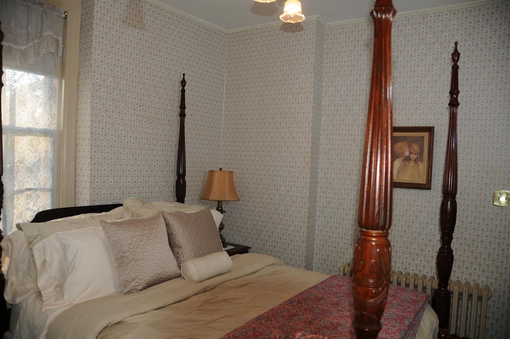 Susquehanna Manor Inn 9/42
